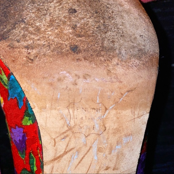 Vintage 80’s Floral Brocade Nina Heels - Picture 9 of 9